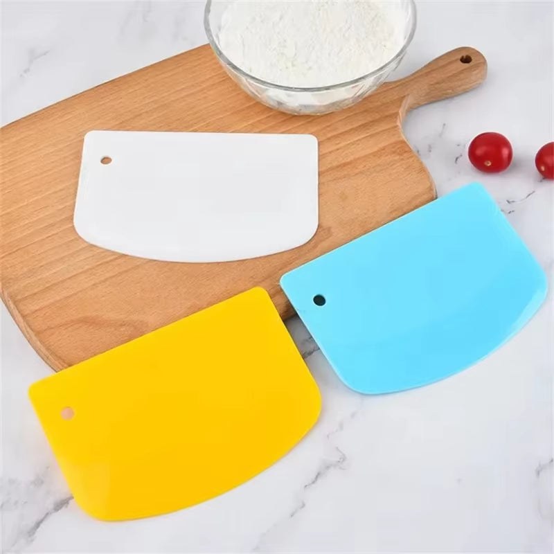 1PC Dough Scraper