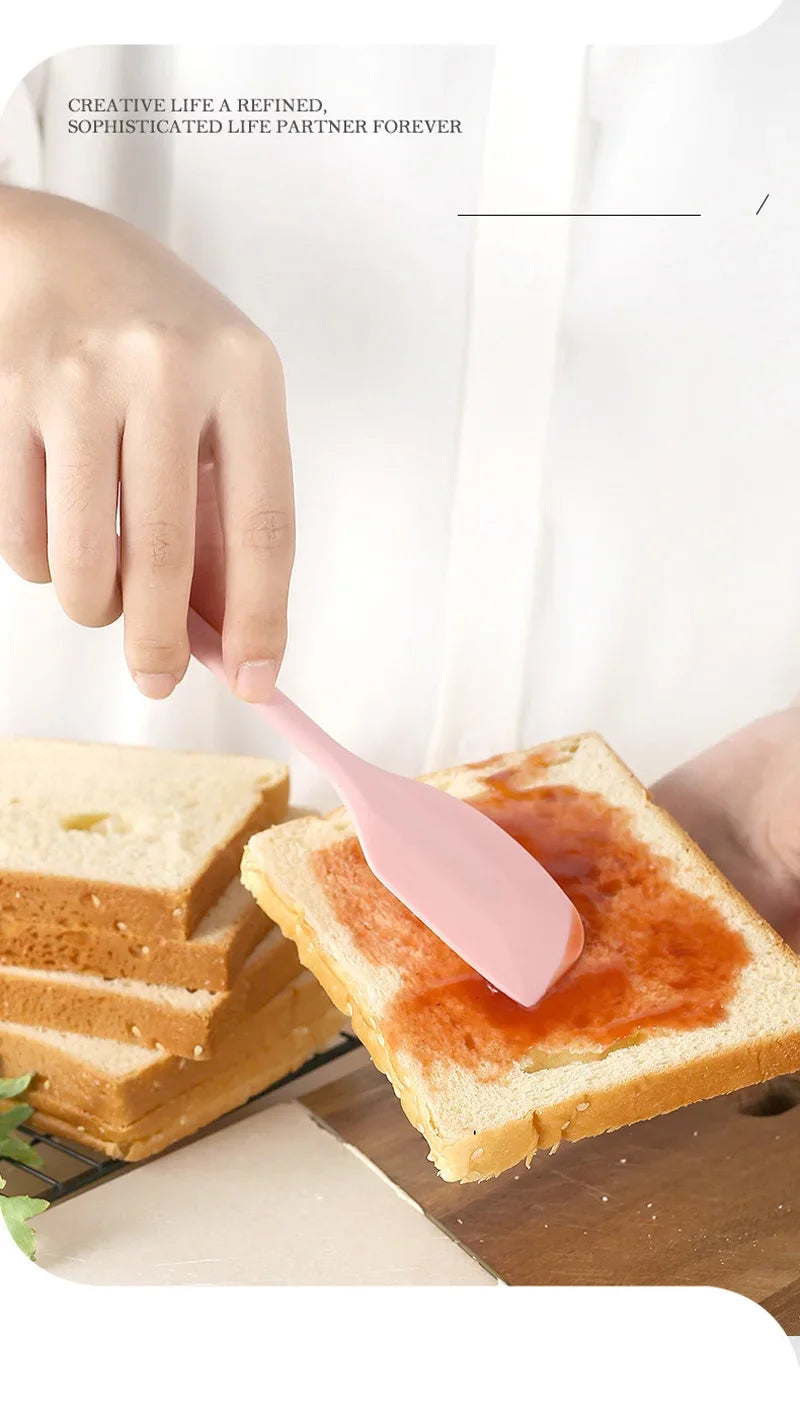 New Silicone cream spatula Non-stick butter spatula Heat-resistant kitchen baking tools DIY cake baking tools Ice Cream tools